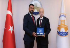 YUNANİSTAN RODOP MİLLETVEKİLİ ÖZGÜR FERHAT’TAN REKTÖR PROF. DR. MUSTAFA HATİPLER’E ZİYARET